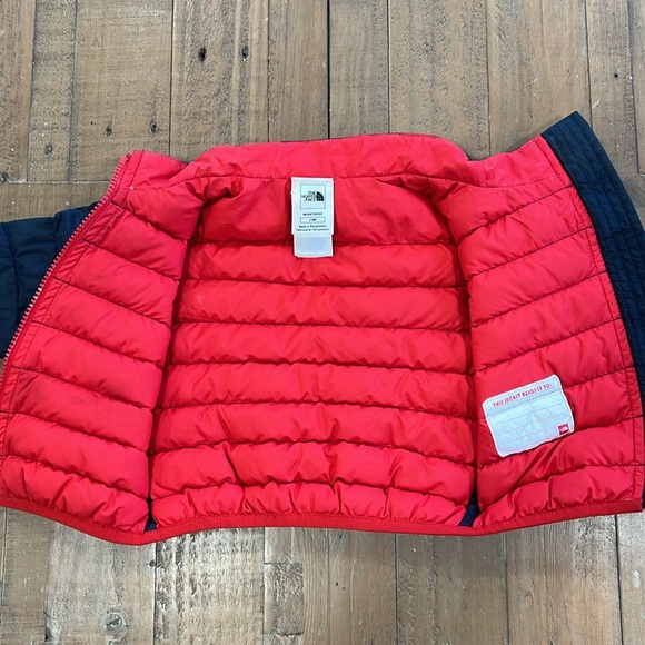The north face navy 550 fill puffer coat - Picture 4 of 8